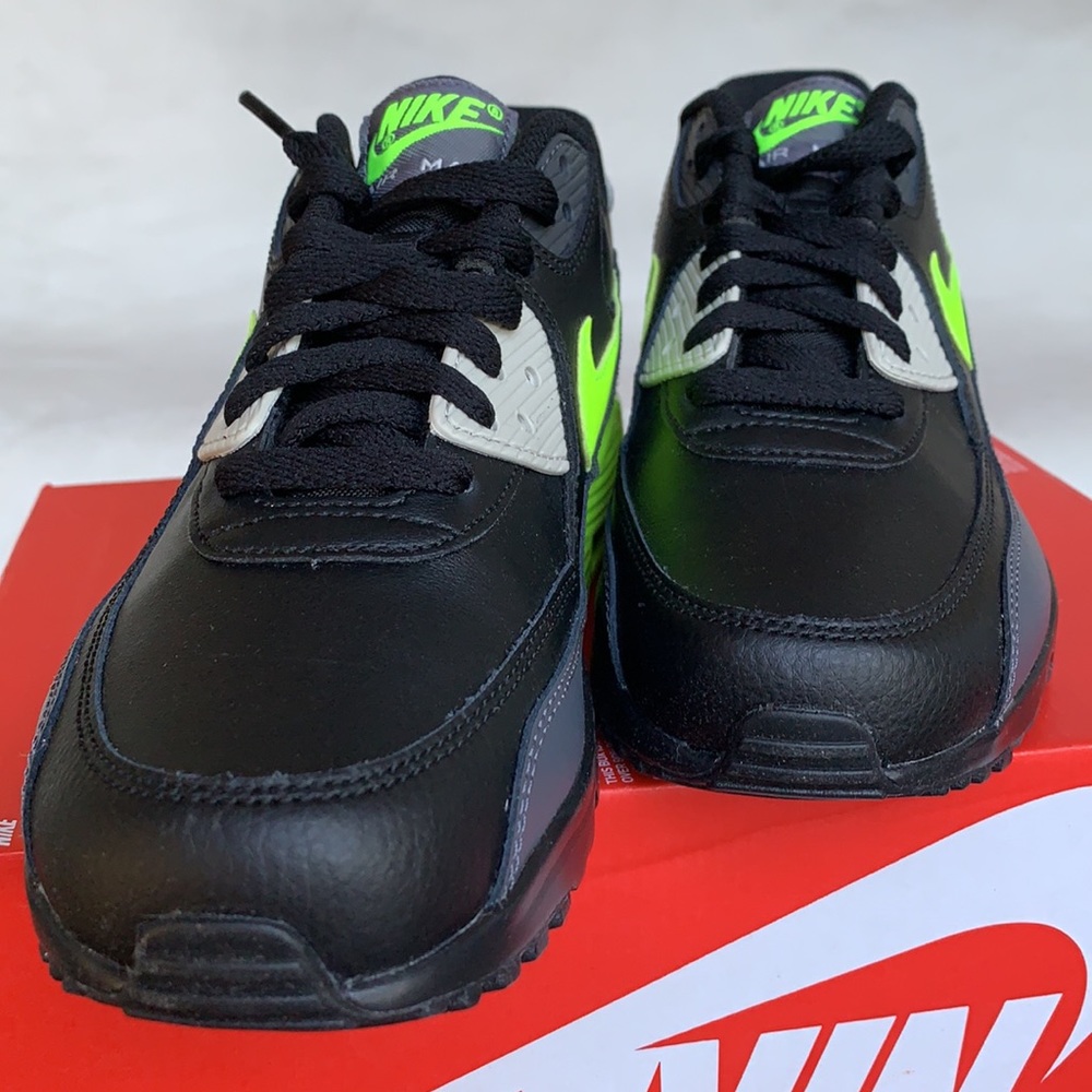 NIKE AIR MAX 90 LTR WMNS - Picture 10 of 14